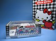 T64-038-HKD TARMAC/Toyota Hiace Widebody Tarmac Works X Hello Kitty Capsule Delivery Van With metal oil can 